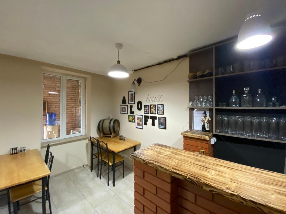 Aloft House Hotel Kutaisi Bagian luar foto