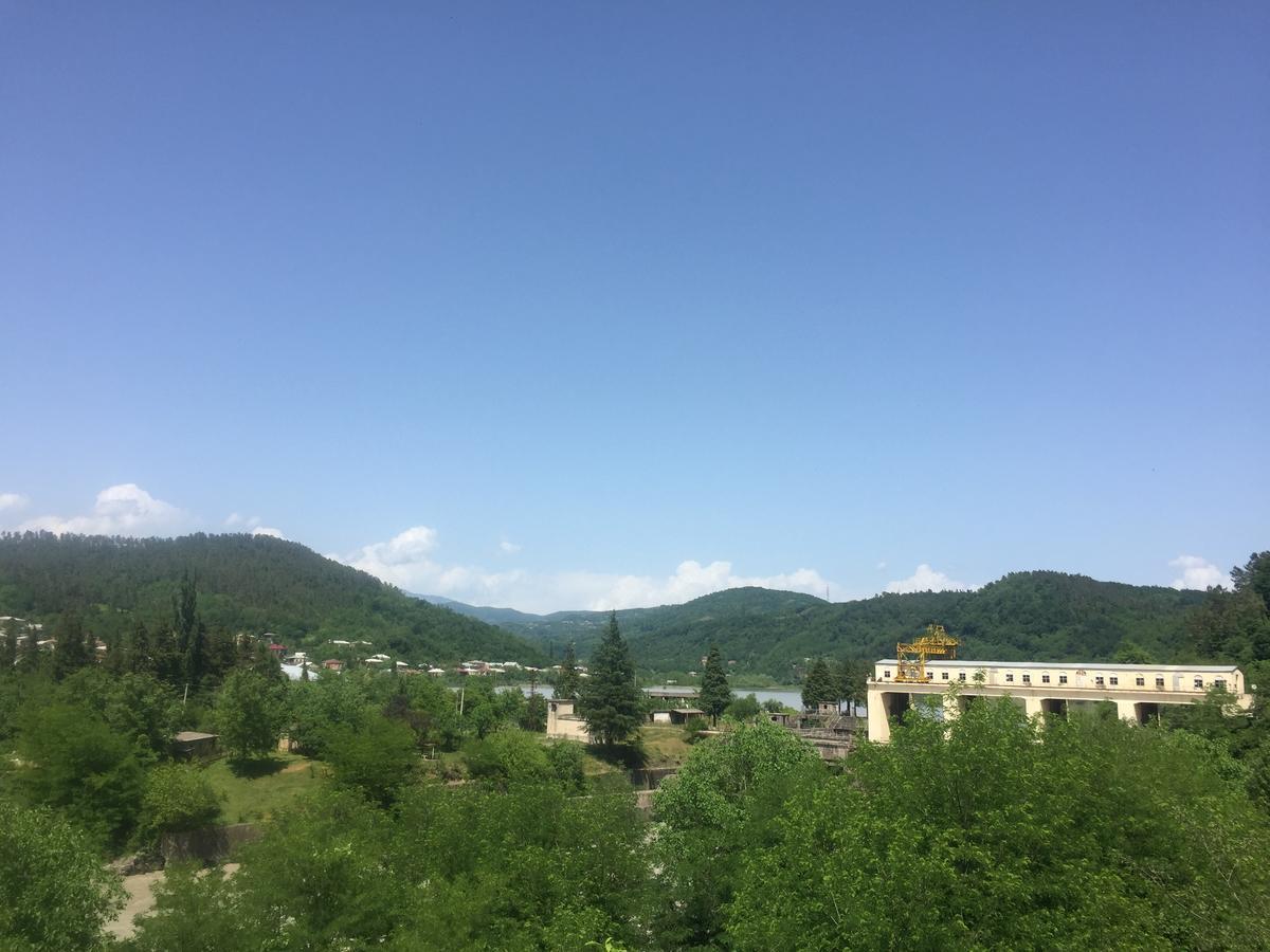 Aloft House Hotel Kutaisi Bagian luar foto